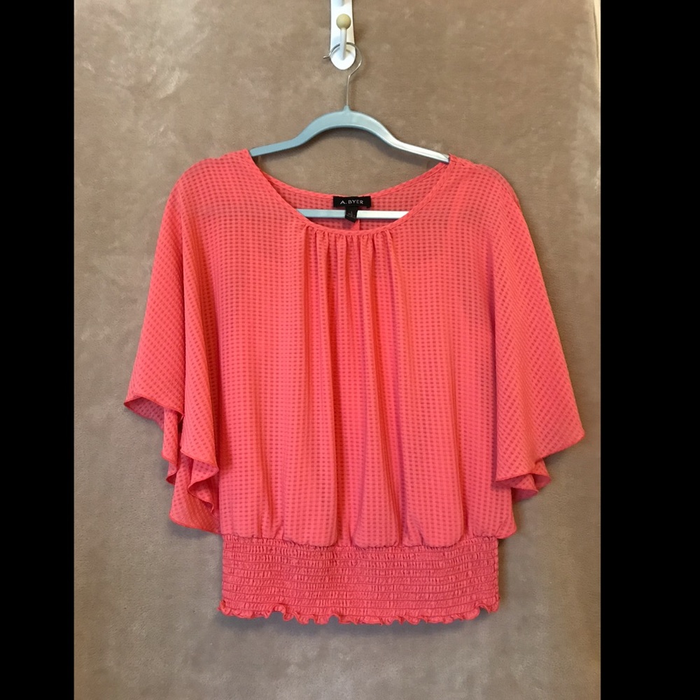 Cute blouse